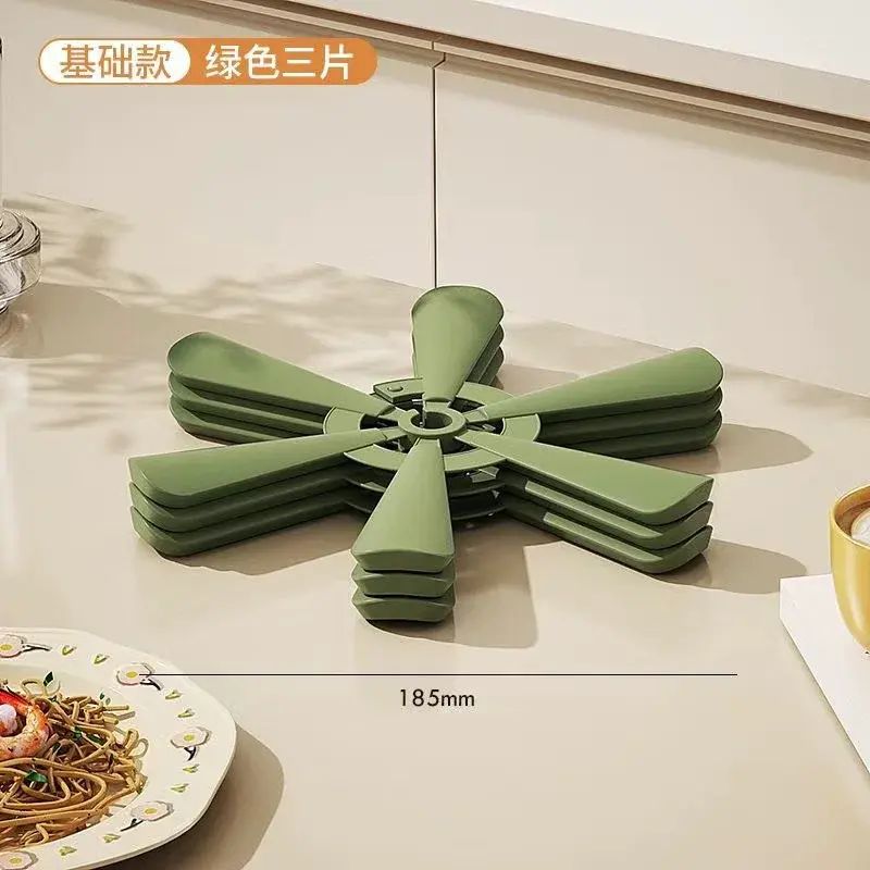 圣诞树硅胶隔热垫餐桌垫杯垫防烫垫耐高温餐垫锅垫碗垫盘垫砂锅垫