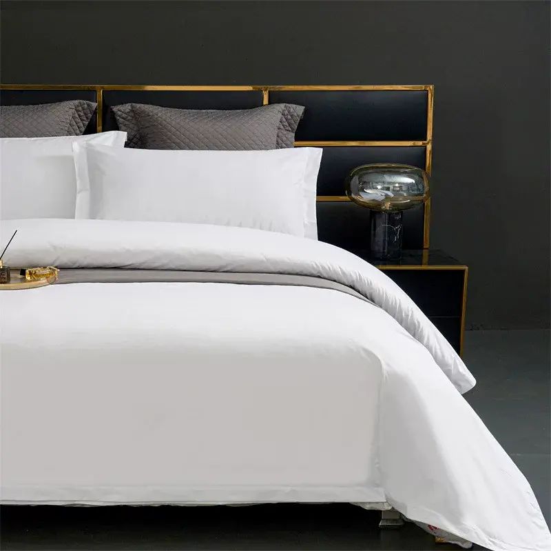 80-thread count pure white all-cotton satin bed sheet and quilt cover set