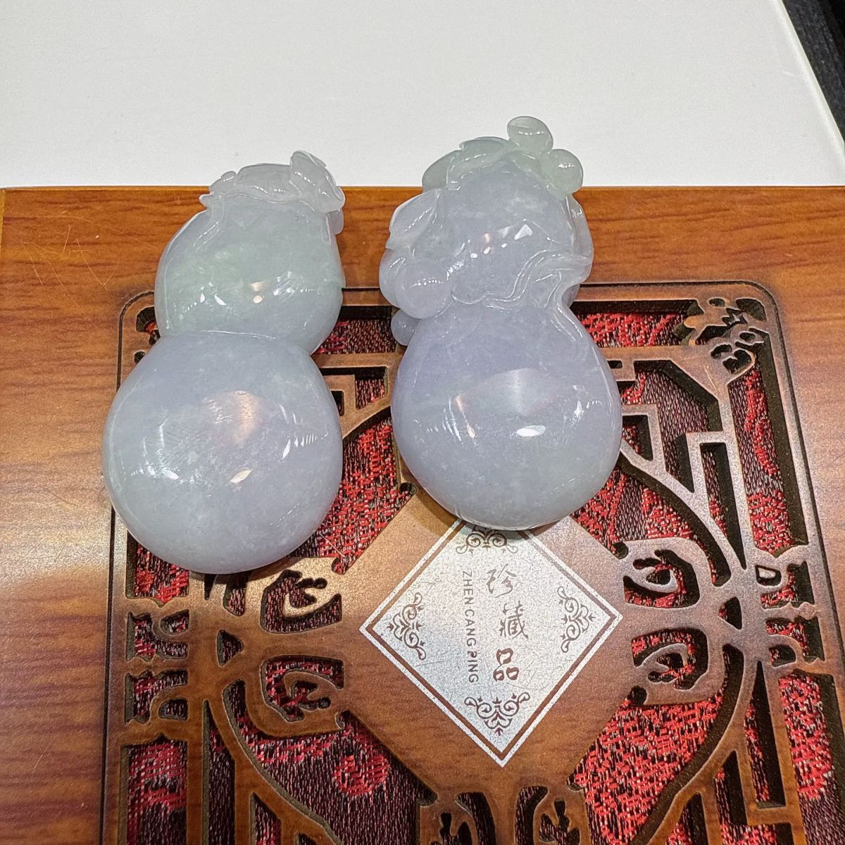 a 88緬甸翡翠花樣葫蘆配繩隨機發貨