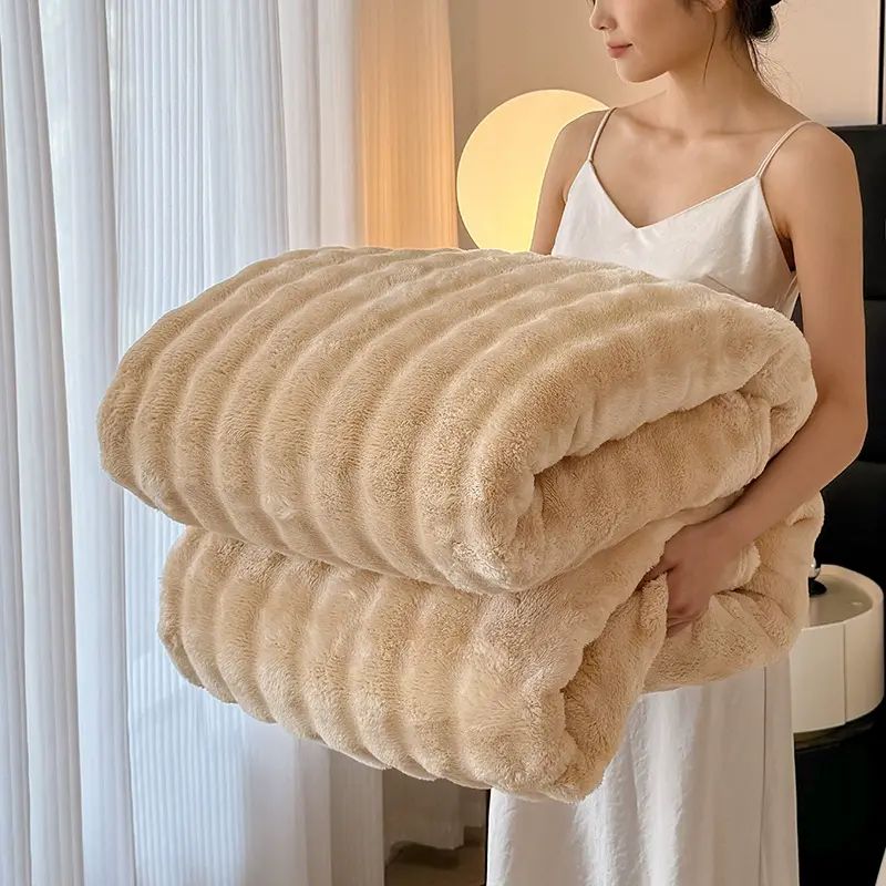 爆款泡泡绒毛毯加厚法兰绒珊瑚绒毯子办公室午睡毯单人空调
