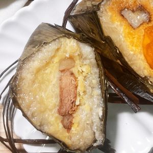 蜜汁豚肉蛋黃粽 | 香港製造 |  冰鮮 0-4°C 