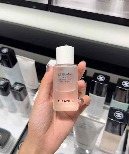 Chanel | 香奈兒LE BLANC HUILE珍珠光采修護精華油美白油50ml