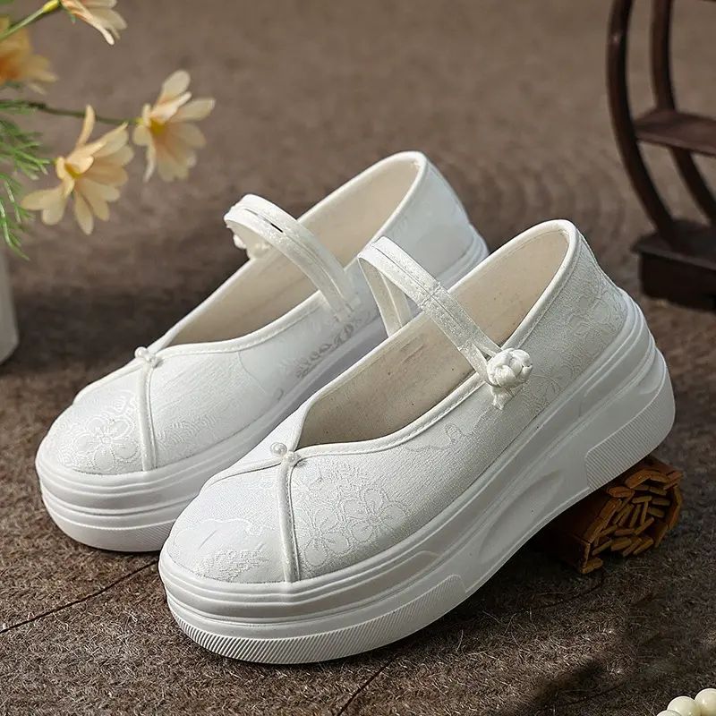 2025春秋新款古风松糕厚底汉服鞋绣花搭配马面裙茶服国风小白鞋