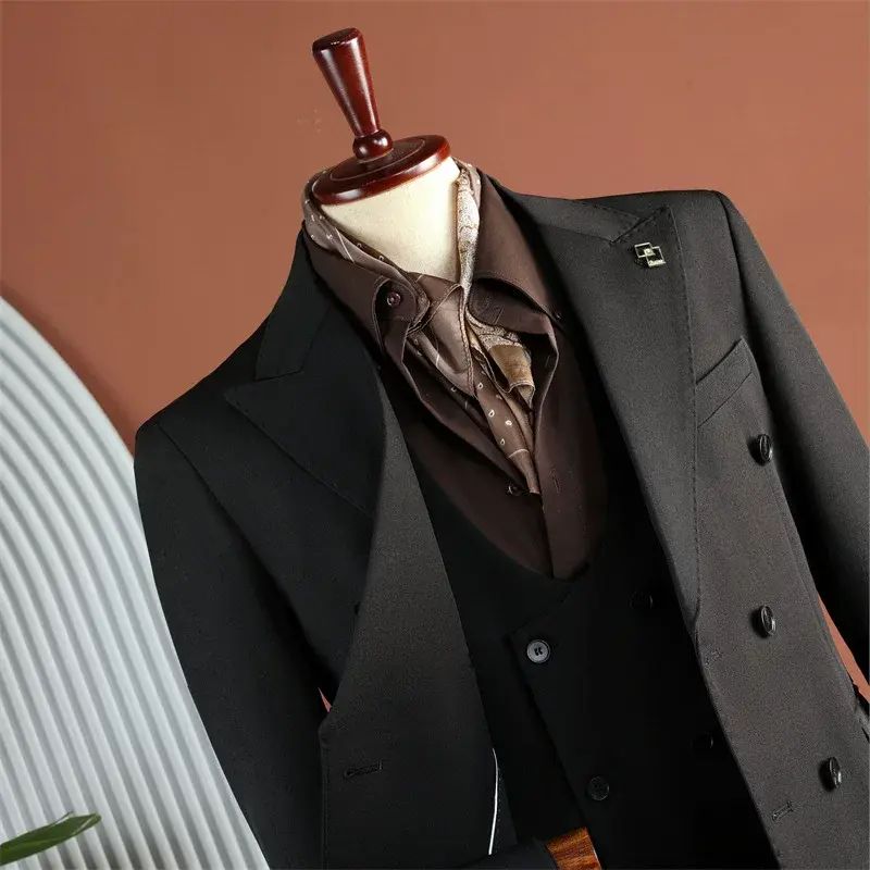 1秋冬新款男士結婚西裝三件套宴會商務休閒西服套裝禮服男供