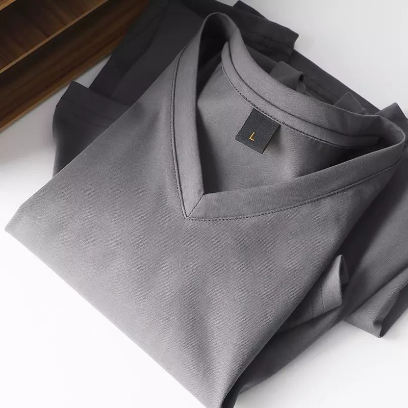 透气又冰爽 品质男装，新款丝光棉鸡心领短袖T恤男士百搭V领上衣