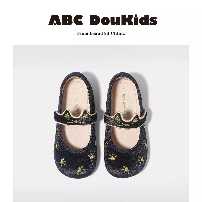 女童公主鞋2025春季新款兒童絲絨舞蹈鞋一腳蹬軟底皮鞋