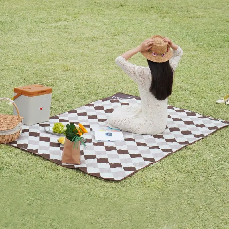 外交官Diplomat 防潮野餐垫-米配咖 DFJ-302三层加厚表面防泼水