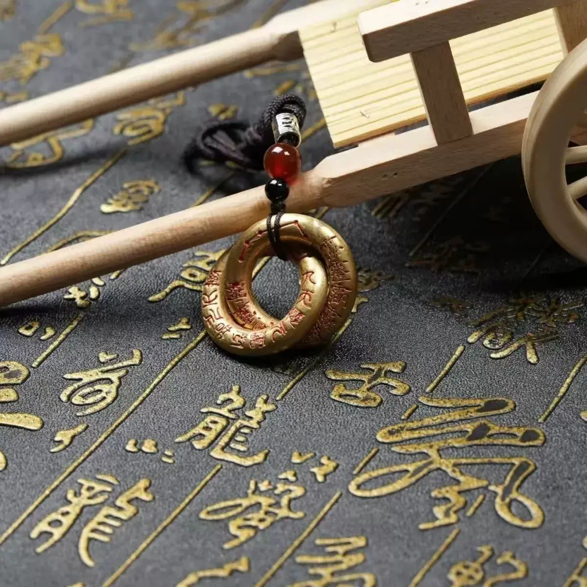 Brass Universe Circle Handpiece Pendant Cross Scripture Mini Portable Seven-Star Pendant Pendant Co