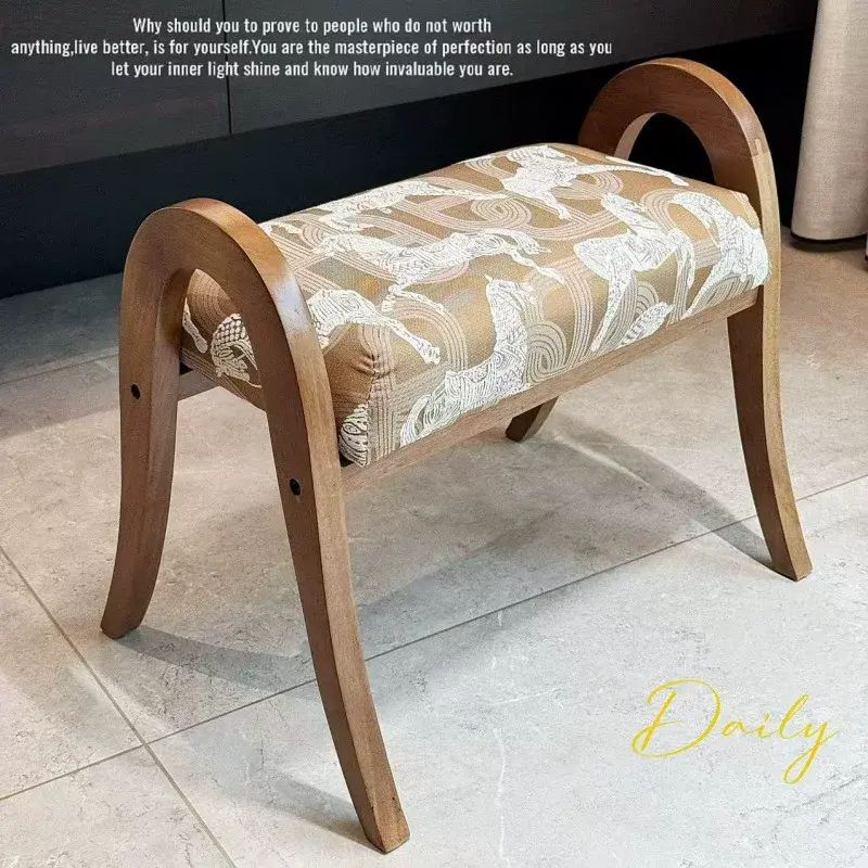 Solid wood dressing stool, dining stool, saddle stool, footstool, small stool, children's stool