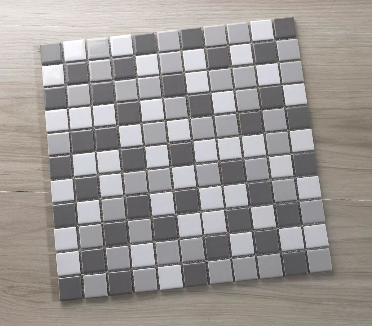 全瓷方块砖 陶瓷马赛克瓷砖卫生间阳台厨房地墙砖 黑白灰色小方砖