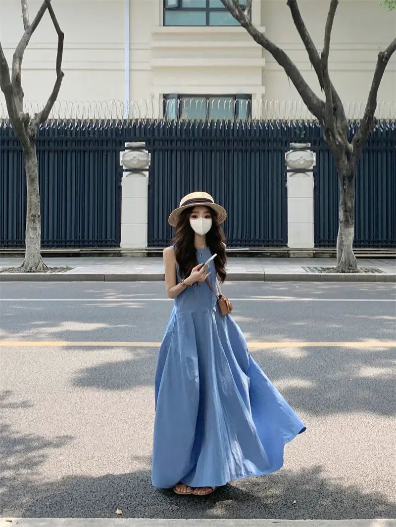 kumikumi甜美風藍色圓領背心連身裙女裝夏季減齡垂感A字裙大擺裙-藍色 均碼