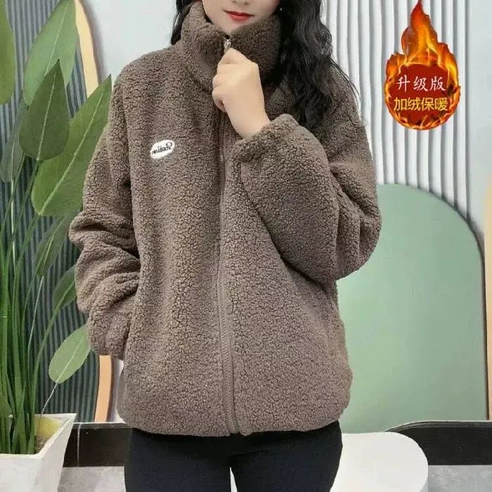 秋冬妈妈装羊羔毛加绒加厚保暖棉衣服时尚中老年女装颗粒绒厚外套