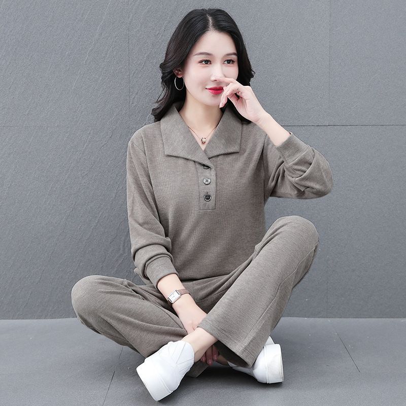 运动服卫衣套装女式春秋新款洋气中年妈妈翻领休闲显瘦两件套