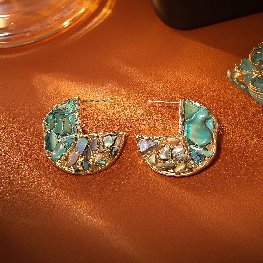 创意设计不规则碎贝耳钉新中式国风轻奢时尚耳饰高级感名媛风耳环
