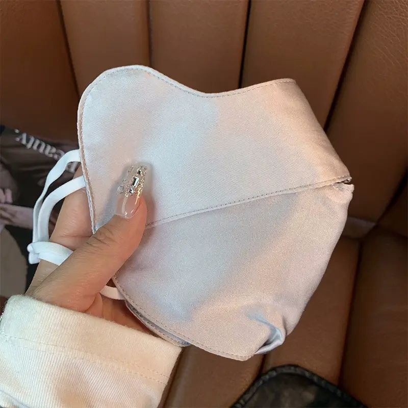 桑蚕丝真丝防晒面罩女士夏季透气防紫外线全脸遮阳冰丝口罩脸基尼