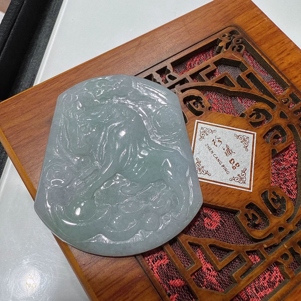 a48缅甸翡翠牛牌配绳随机发货