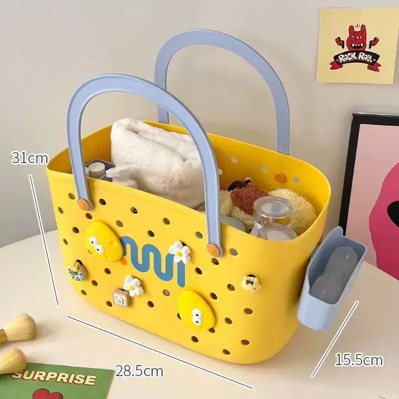 The dopamine-colored bath basket is here! It has a large capacity and can hold all your bath