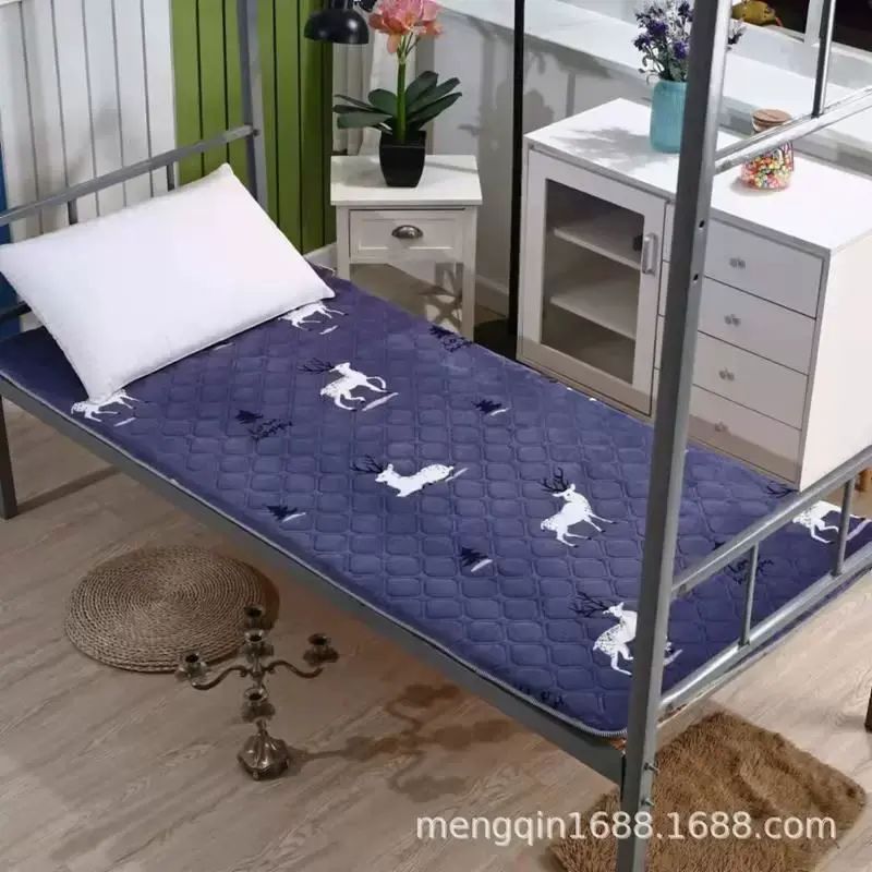 学生床垫 宿舍单人榻榻米床垫 学生软垫加厚折叠褥子地铺