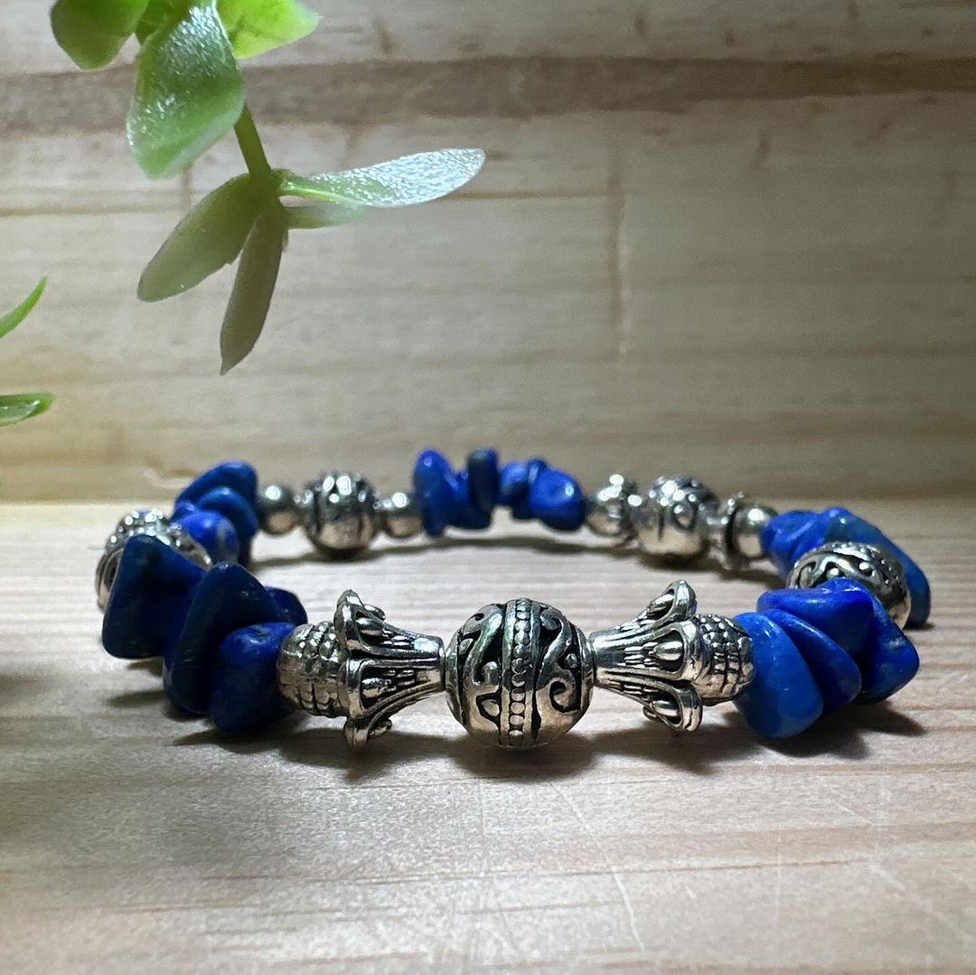 （Lapis Lazuli follow the shape Bracelet）