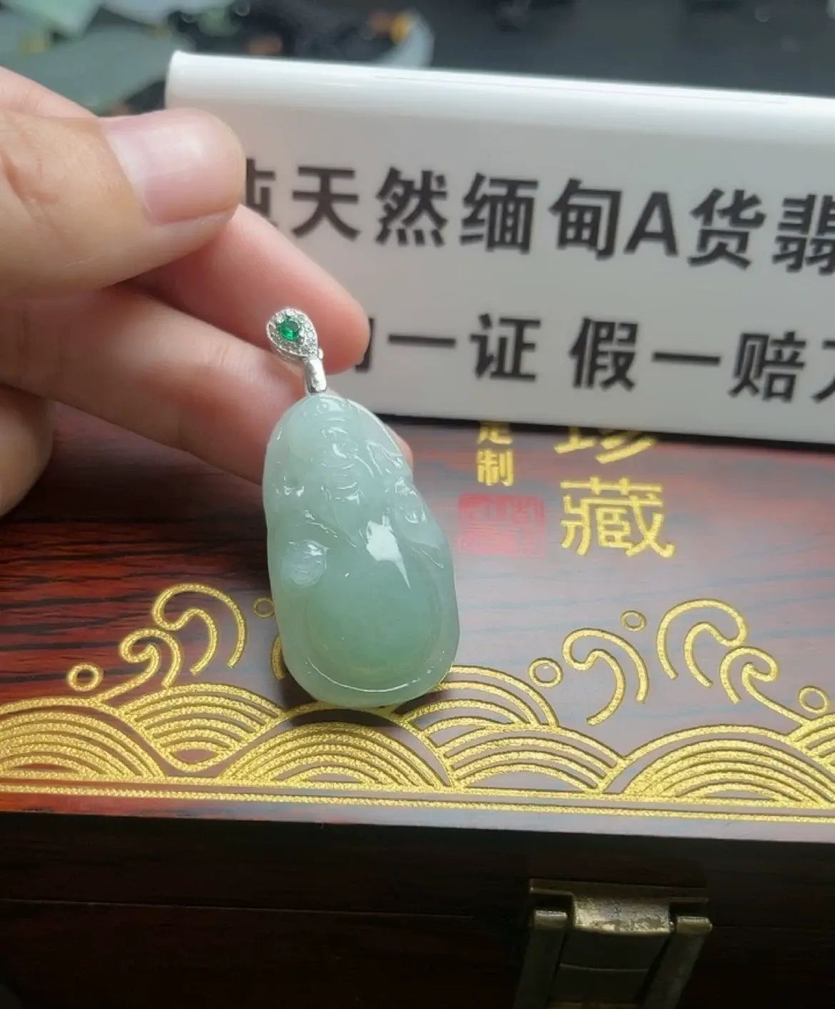 天然緬甸翡翠冰種果綠財神吊墜S925銀鑲36*20.3*8.0