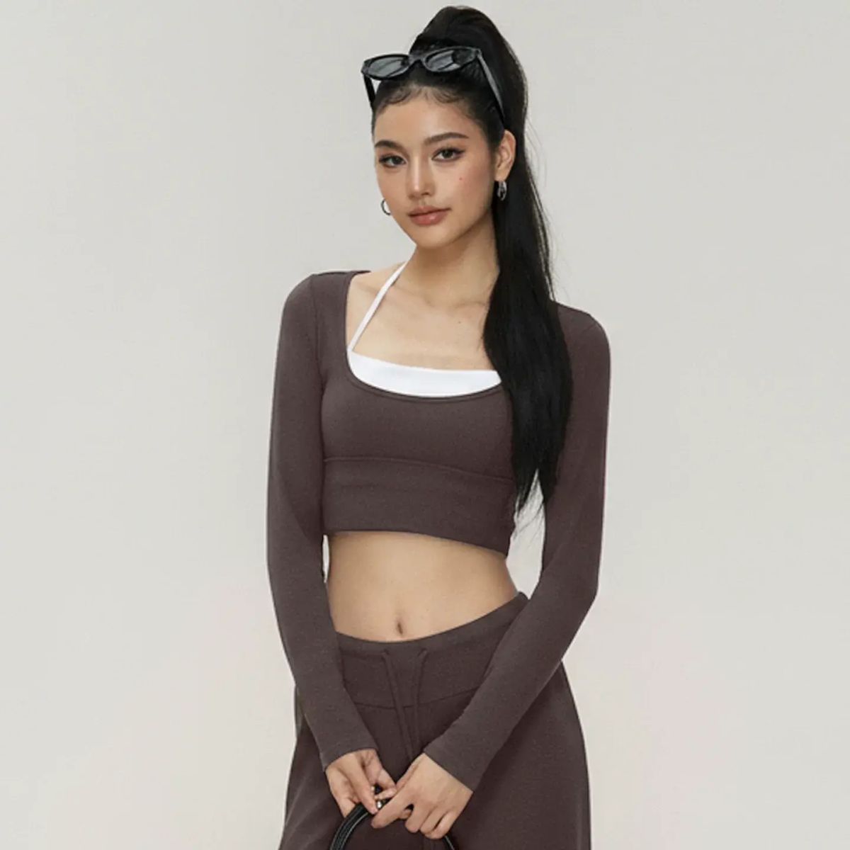 DCW假兩件運動上衣女帶胸墊瑜伽普拉提訓練健身服顯瘦長袖套裝秋-麻薯棕 S-款式5