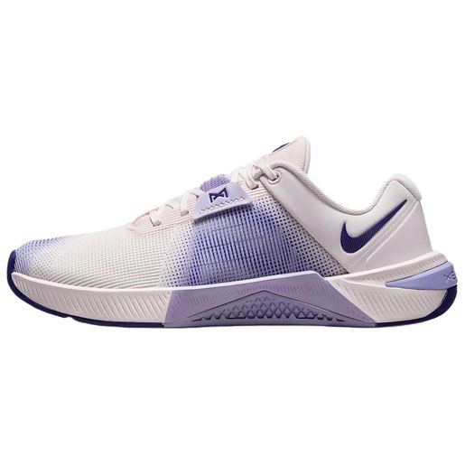 women's nike sneakers size 10