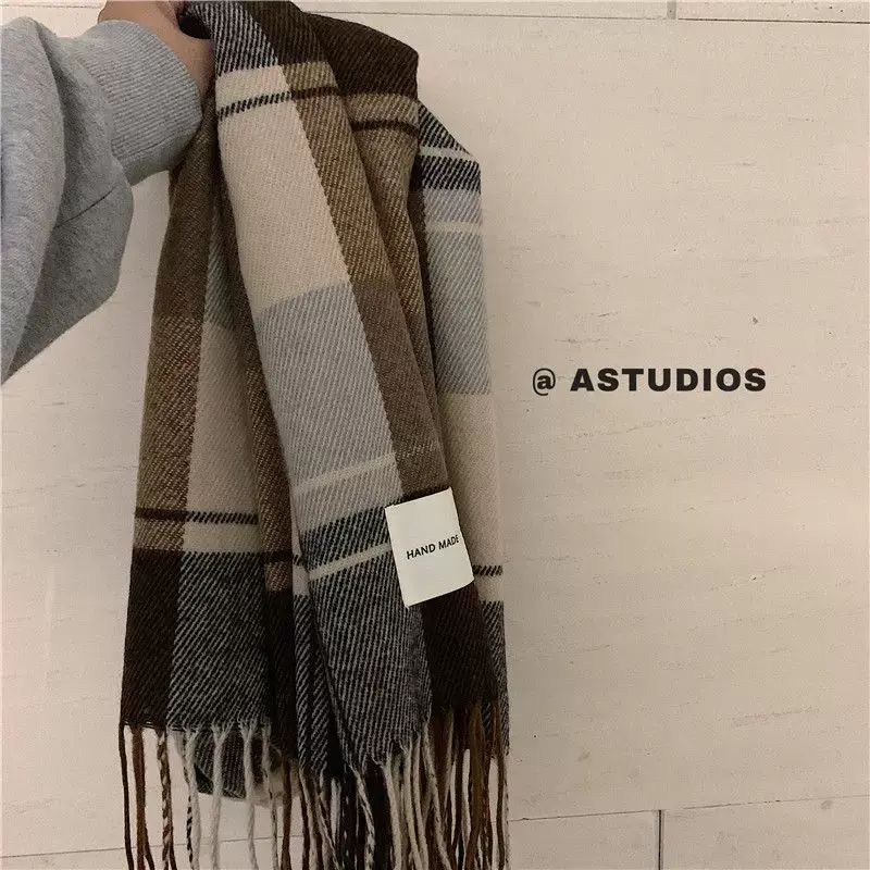 British plaid scarf for men and women in autumn and winter retro lazy style knitted scarf ins style