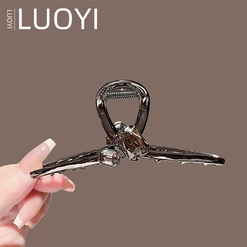 Large rhinestone claw clip for women, fashionable back-of-head bun hair accessory