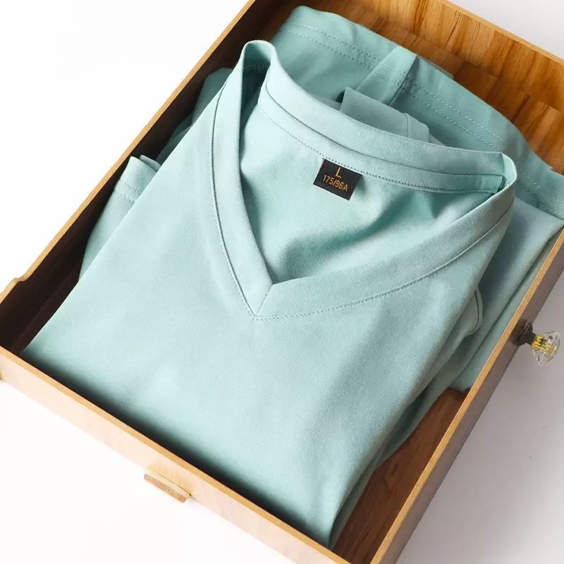 亲肤面料舒适百搭，v领丝光棉短袖T恤男内搭柔软鸡心领上衣打底衫