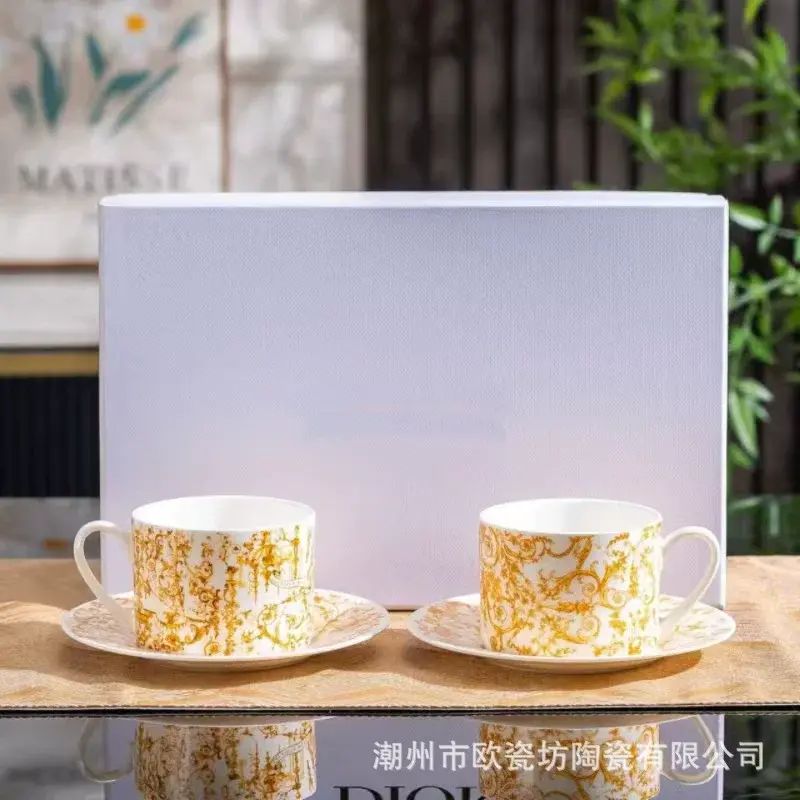 Simple coffee cup and saucer set, Western-style flat plate, European-style afternoon tea set