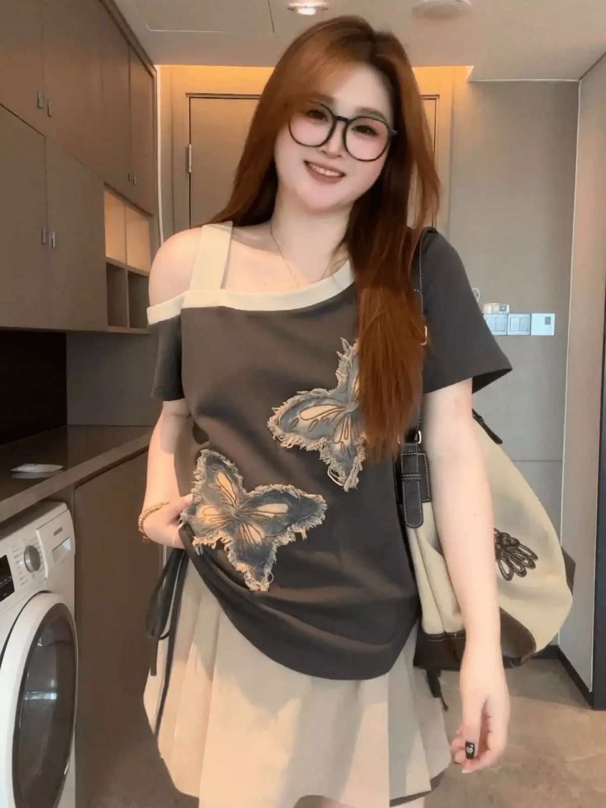 大碼胖mm美式復古露肩短袖T恤女夏季寬鬆設計感高腰半截裙兩件套-上衣 M