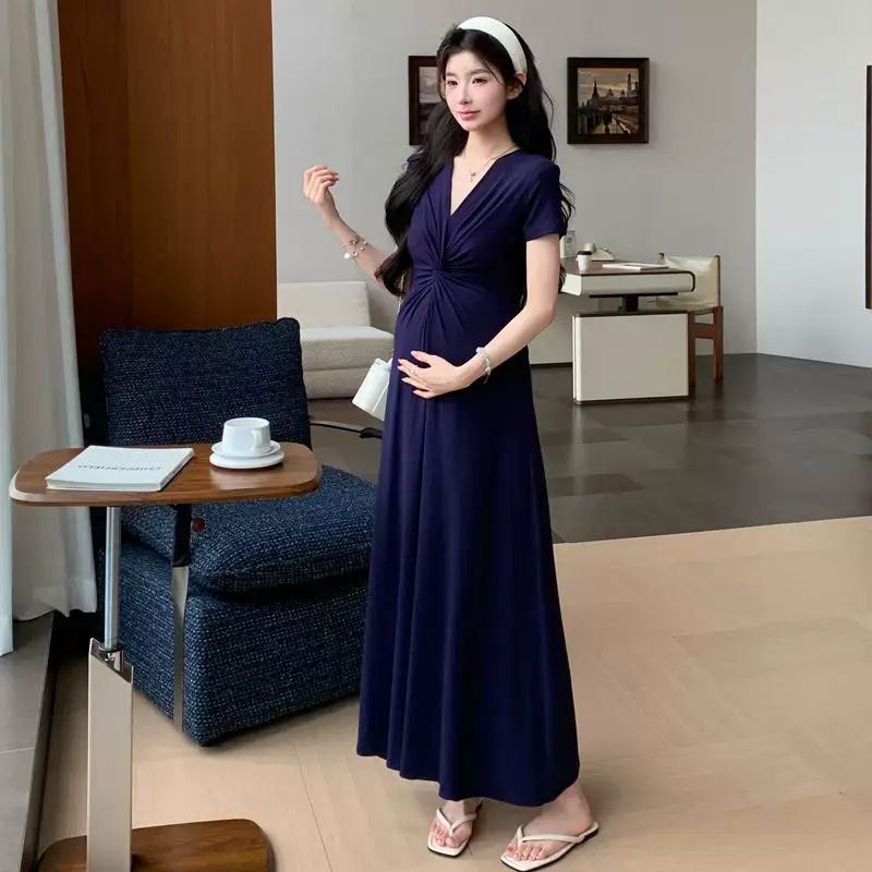 孕婦連身裙2026夏季新款V領扭結收腰顯瘦氣質孕媽外穿遮肚收腰裙
