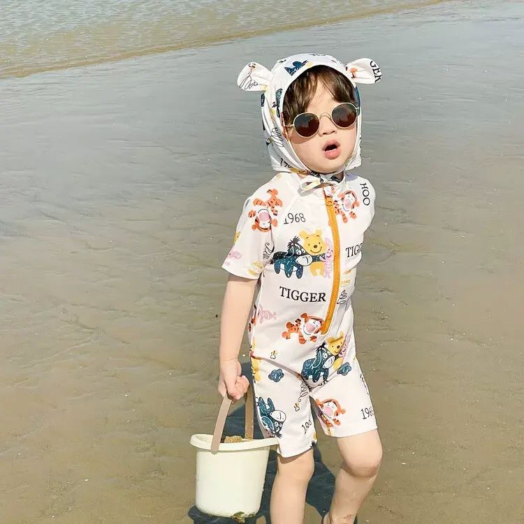 韩国卡通儿童泳衣男女童连体中小童速干度假泳装可爱小熊维尼泳装