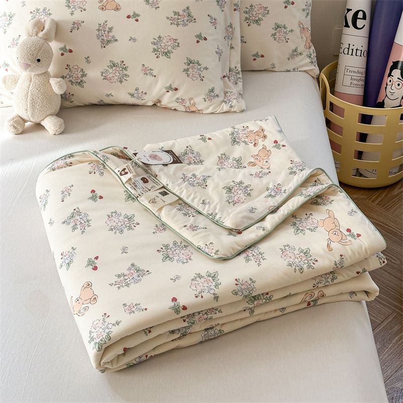 Raspberry Rabbit | Air Quilt|A-class Maternal and Child Knitted Cotton|Summer Quilt (LCA501)