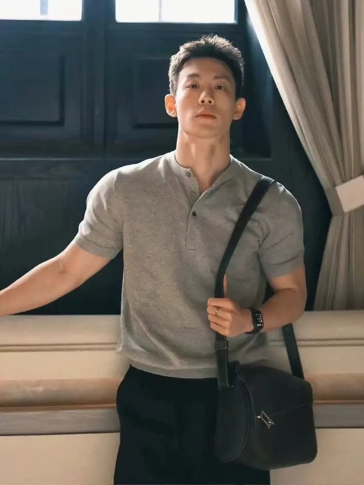 新款纯色夏季男士亨利衫T恤上衣休闲美式户外运动透气短袖