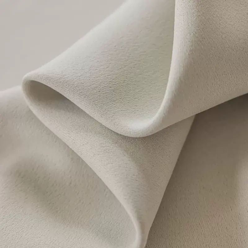 黑金全遮光窗帘客厅阳台奶油风隔热加厚轻奢现代