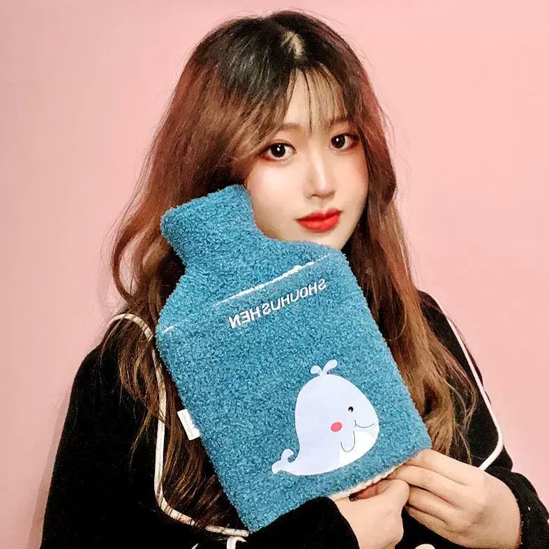 Cute refillable hot water bottle antiexplosion cartoon rubber warm water bottle large s