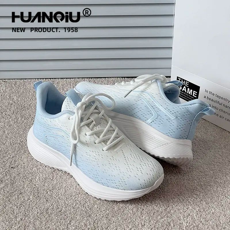 环球网面透气运动鞋女2025夏季新款百搭轻便软底防滑休闲跑步鞋潮