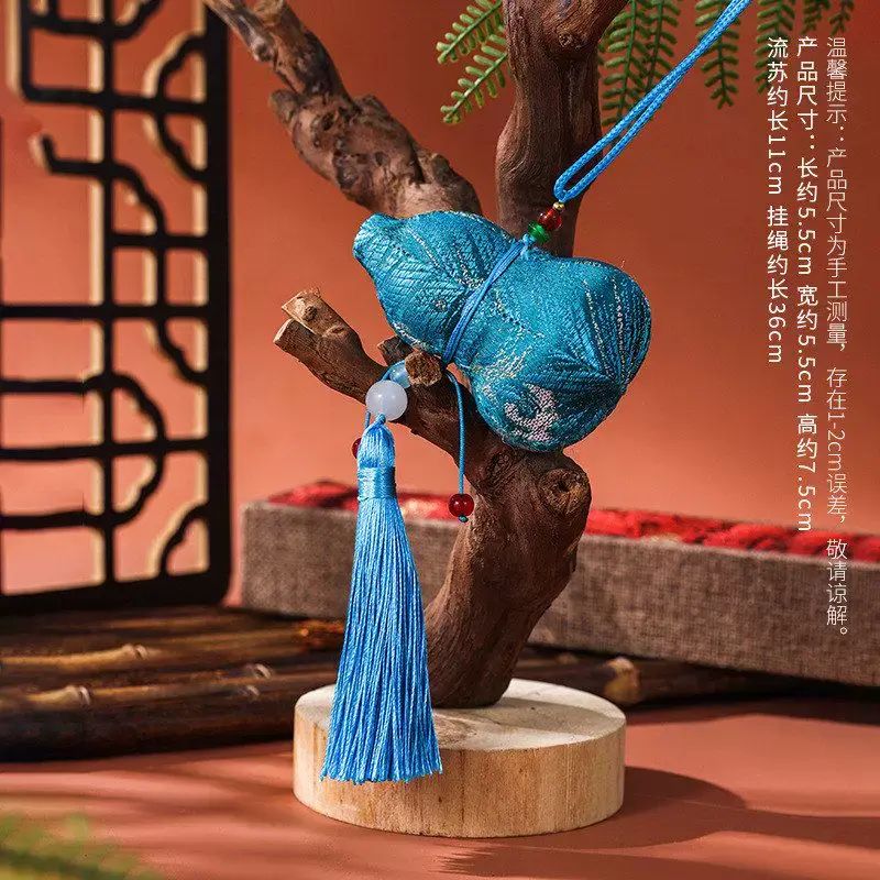 2026马年新年古风香囊立体葫芦挂件刺绣香包随身福袋车载平安锦囊