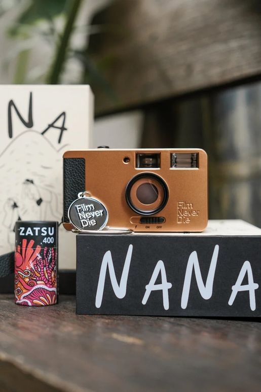 FilmNeverDie | Nana 35mm Film Point and Shoot Reusable Camera