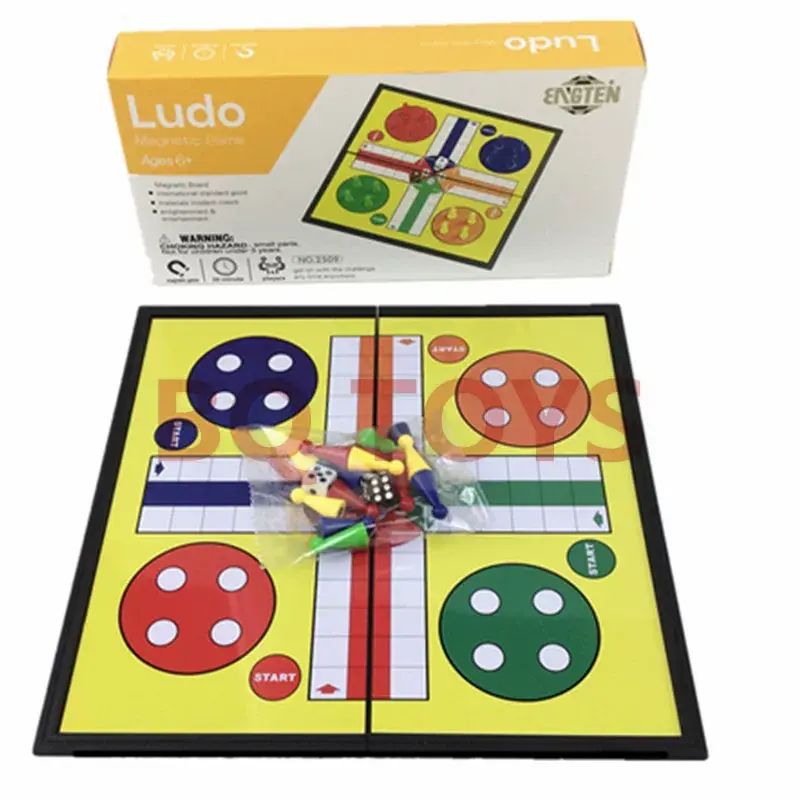 英文桌遊玩具磁性可摺疊棋盤2-4人休閒娛樂益智親子游戲棋蛇梯棋