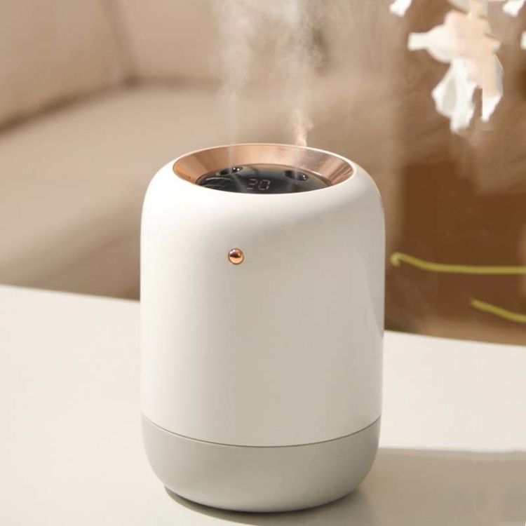 M09 雙噴加濕器 LED數顯UV殺菌無線便攜車載加濕器，產品規格：充電款（白色）