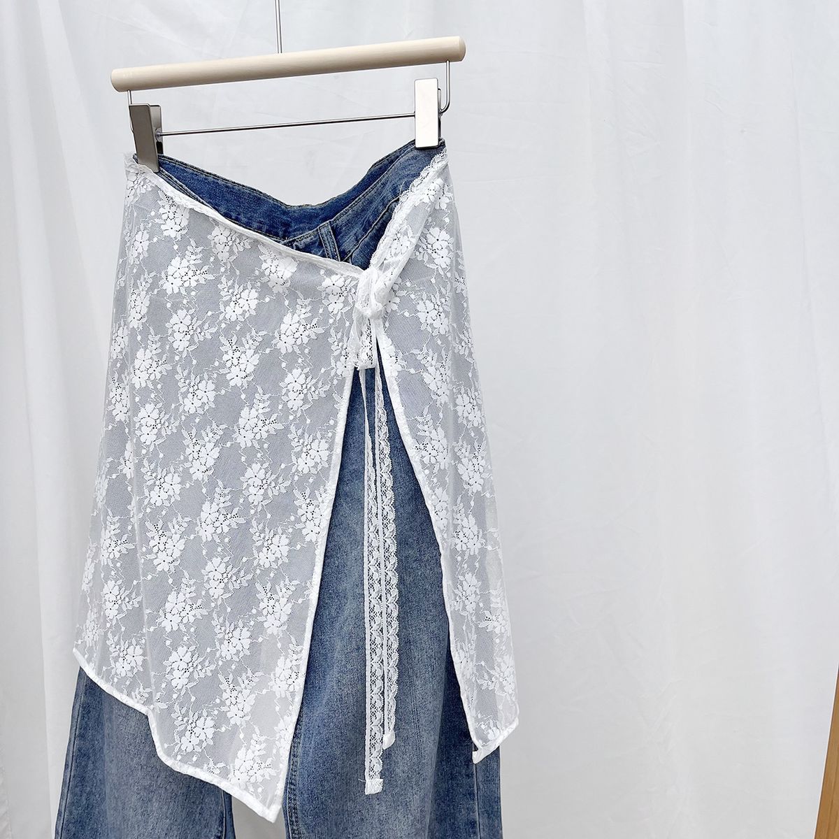 辣妹穿搭必備！一片式網紗罩裙 疊穿蕾絲半身裙 時尚百搭- 蕾絲白色蝴蝶-特價款 裙長51cm