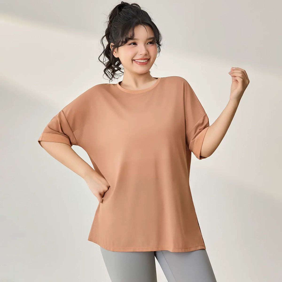 UVUR大碼瑜伽服罩衫女寬鬆速干運動上衣跑步短袖透氣T恤健身服夏-沙漠陽光 S