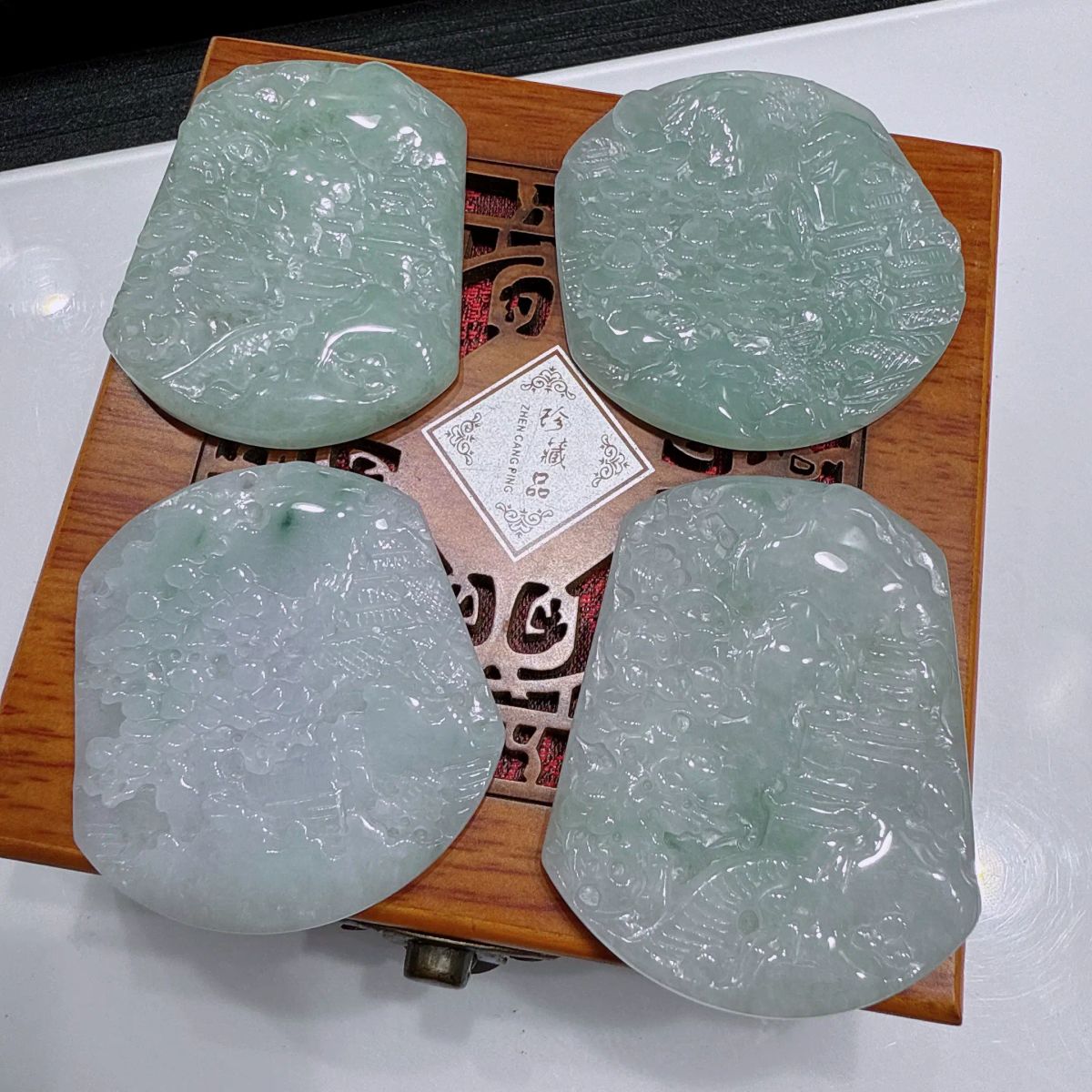 a95缅甸翡翠山水牌配绳随机发货